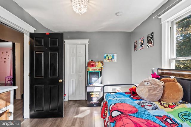 557 N EAST AVE, Vineland, NJ 08360