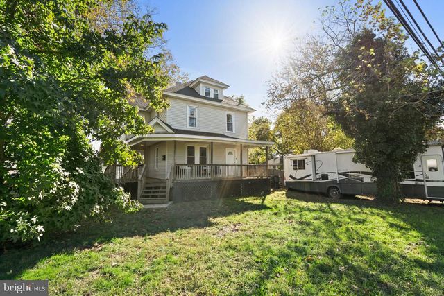 557 N EAST AVE, Vineland, NJ 08360