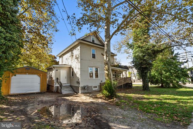 557 N EAST AVE, Vineland, NJ 08360