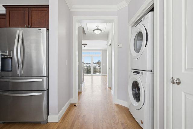 107 Riverwalk Way, Manchester, NH 03101