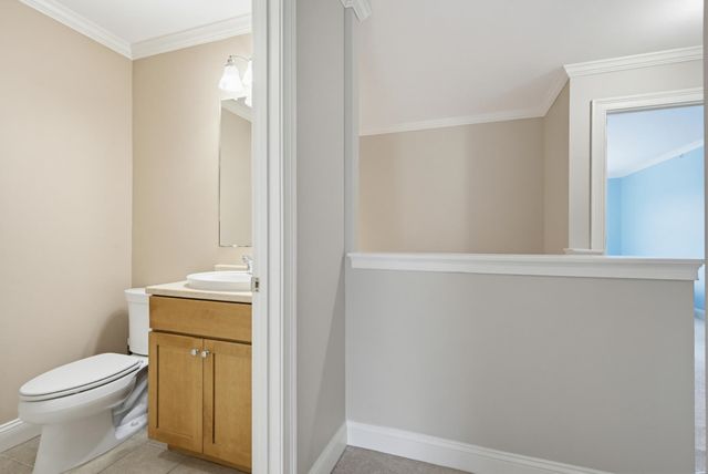 107 Riverwalk Way, Manchester, NH 03101