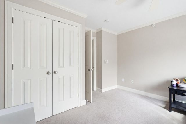 107 Riverwalk Way, Manchester, NH 03101