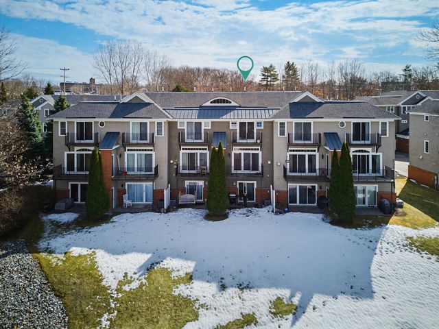 107 Riverwalk Way, Manchester, NH 03101