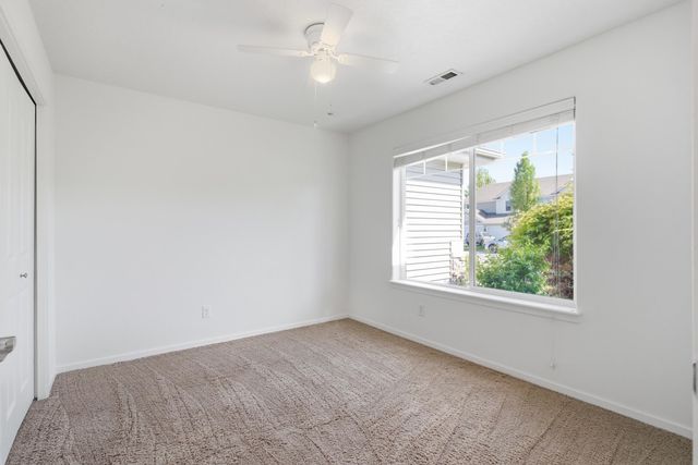 2610 W Parkway Dr, Spokane, WA 99208