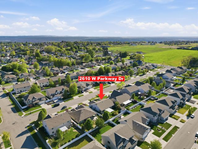 2610 W Parkway Dr, Spokane, WA 99208