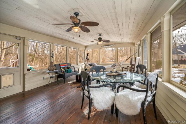 32870 Bingham Lane, Bingham Farms Village, MI 48025