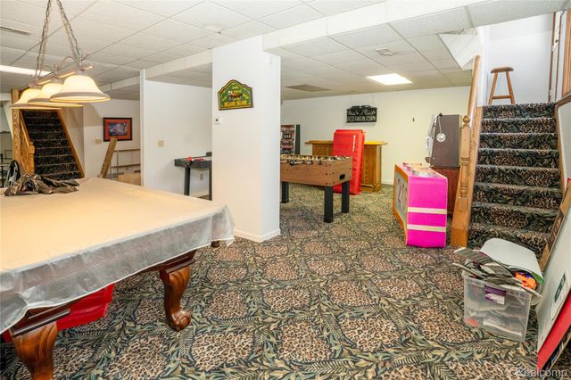 32870 Bingham Lane, Bingham Farms Village, MI 48025