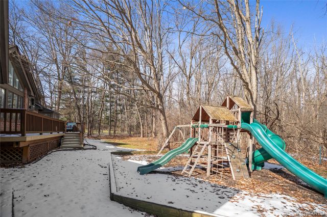 32870 Bingham Lane, Bingham Farms Village, MI 48025