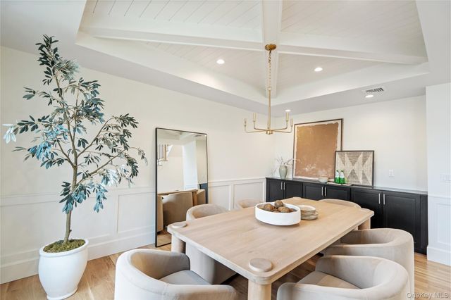 908 Maple Lane, East Meadow, NY 11554