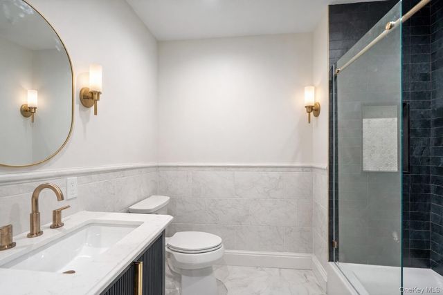 908 Maple Lane, East Meadow, NY 11554