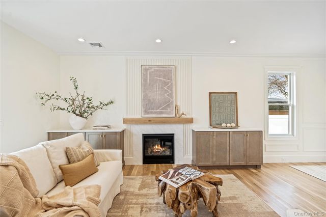 908 Maple Lane, East Meadow, NY 11554