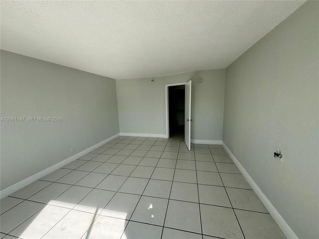 16450 NW 2nd Avenue 207, Miami, FL 33169