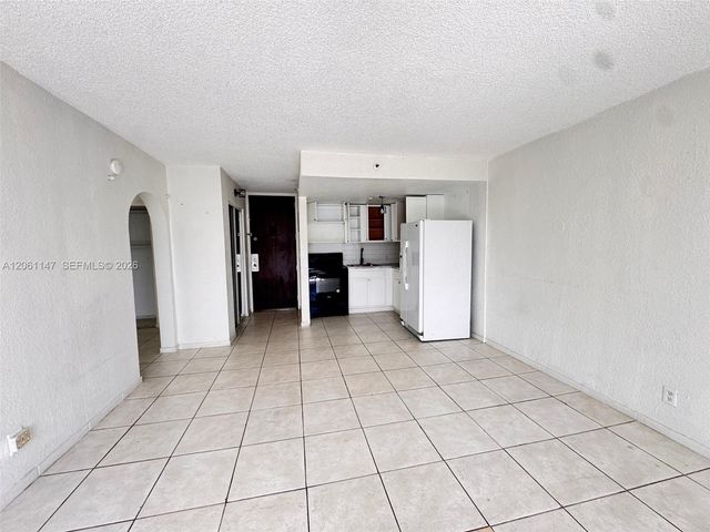 16450 NW 2nd Avenue 207, Miami, FL 33169