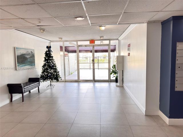 16450 NW 2nd Avenue 207, Miami, FL 33169