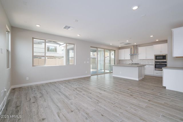 1571 E TIFFANY Way, Gilbert, AZ 85298