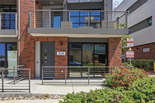 2460 Victoria 104, San Luis Obispo, CA 93401