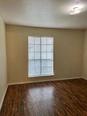 12500 Sandpiper Drive 48, Houston, TX 77035