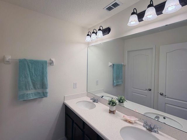 561 MERRY BROOK CIRCLE, Sanford, FL 32771