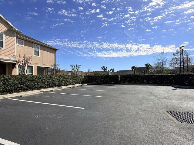 561 MERRY BROOK CIRCLE, Sanford, FL 32771