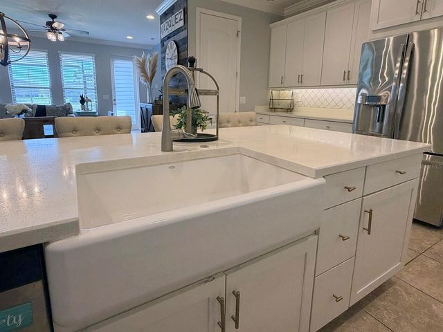 561 MERRY BROOK CIRCLE, Sanford, FL 32771