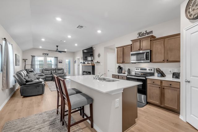 901 Country Road, Royse City, TX 75189