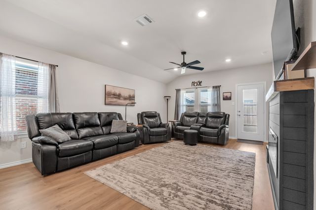 901 Country Road, Royse City, TX 75189