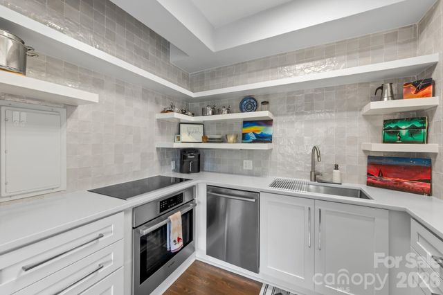 301 W 10th Street 407, Charlotte, NC 28202