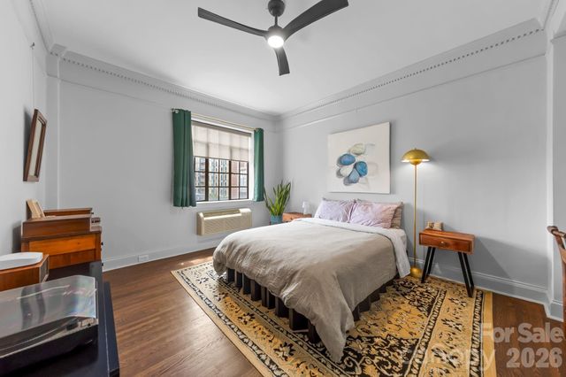 301 W 10th Street 407, Charlotte, NC 28202