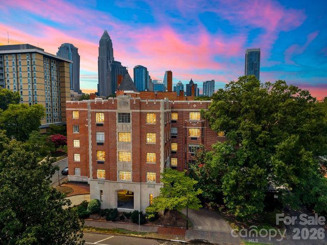 301 W 10th Street 407, Charlotte, NC 28202