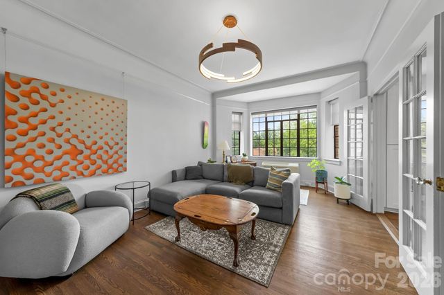 301 W 10th Street 407, Charlotte, NC 28202