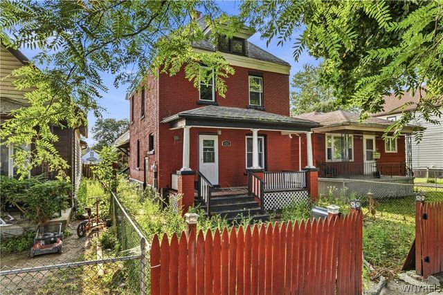 426 26th Street, Niagara Falls, NY 14303