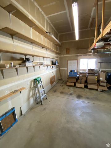 2188 S 2325 W, Syracuse, UT 84075