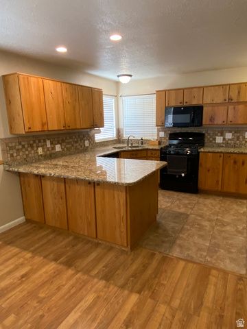 2188 S 2325 W, Syracuse, UT 84075