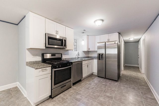 7522 S Langley Avenue, Chicago, IL 60619