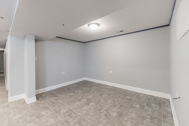 7522 S Langley Avenue, Chicago, IL 60619