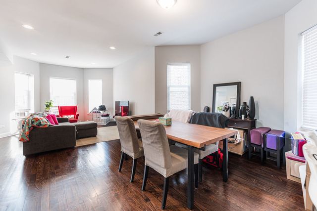 7522 S Langley Avenue, Chicago, IL 60619