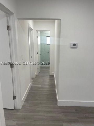 910 SW 8th Ave D, Miami, FL 33130