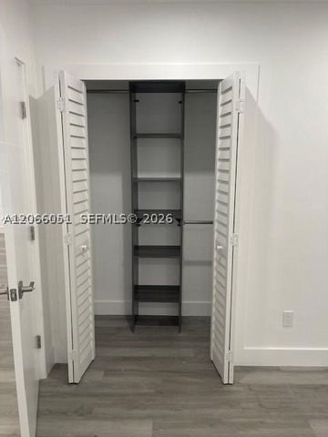 910 SW 8th Ave D, Miami, FL 33130