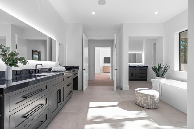 107 Bowsprit Drive, North Palm Beach, FL 33408