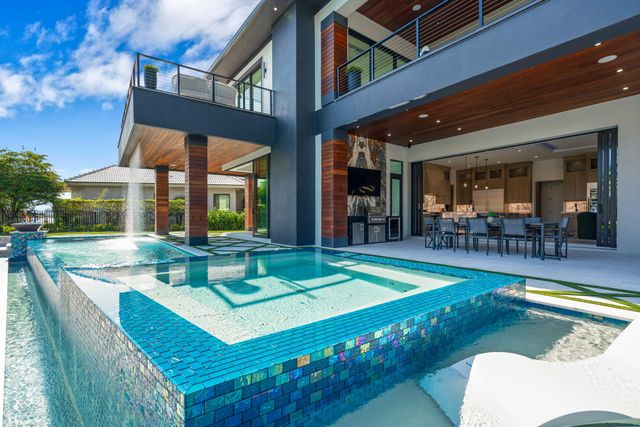 107 Bowsprit Drive, North Palm Beach, FL 33408