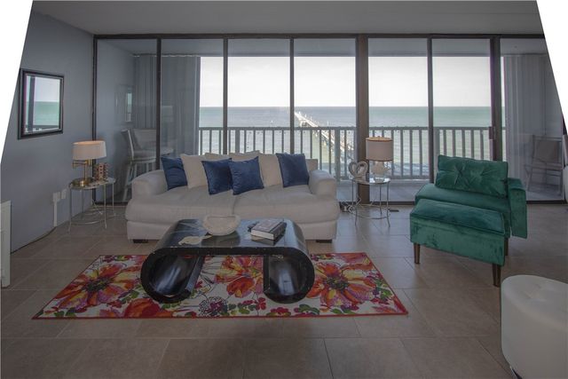 4334 Ocean Dr 203, Corpus Christi, TX 78412