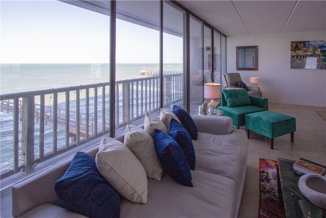 4334 Ocean Dr 203, Corpus Christi, TX 78412