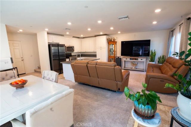 7155 Citrus Avenue 381, Fontana, CA 92336