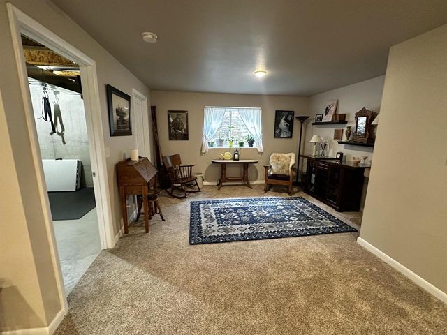 2300 MAYEK DRIVE, Waupaca, WI 54981
