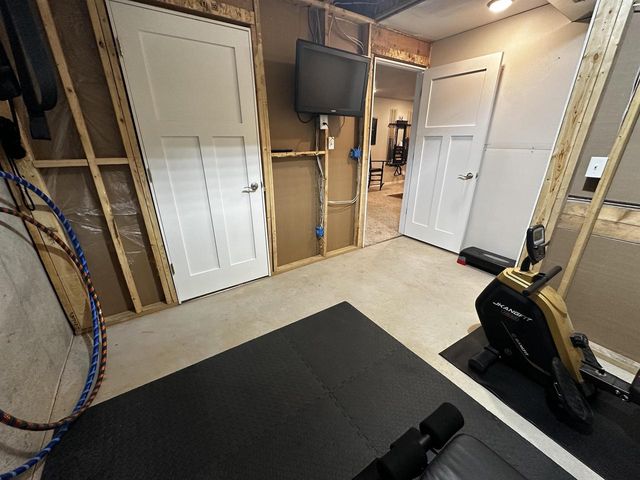 2300 MAYEK DRIVE, Waupaca, WI 54981