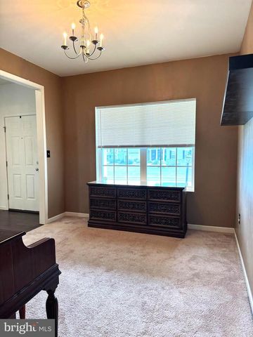 1800 CAMEO CT, Harrisburg, PA 17110