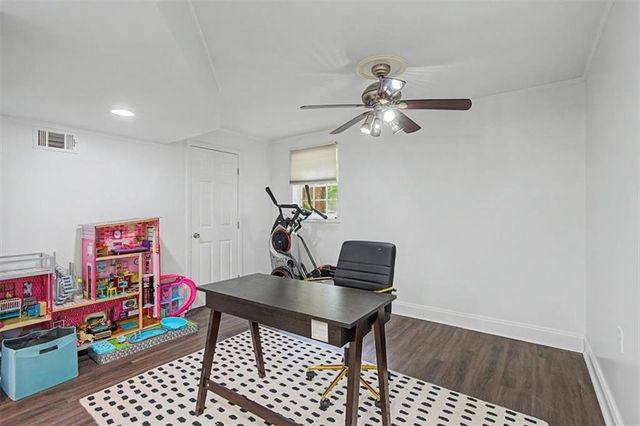702 Highview Drive SE, Smyrna, GA 30082
