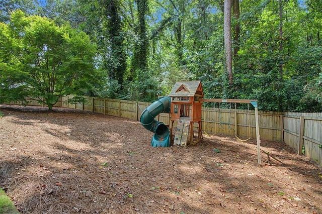 702 Highview Drive SE, Smyrna, GA 30082