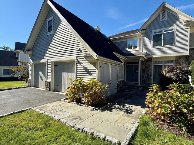 7 Cobblefield Lane, White Plains, NY 10605