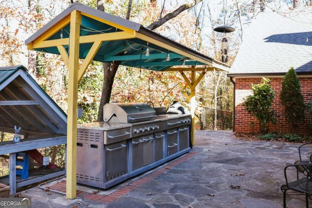 255 Plum Nelly Road, Athens, GA 30606